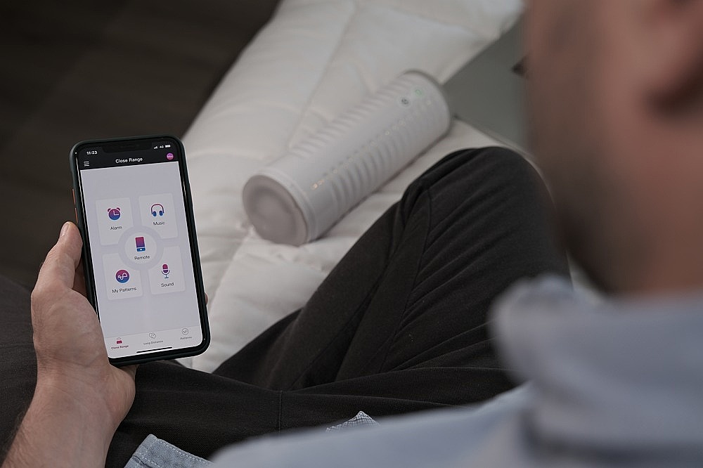Lovense Max 2 Masturbator, bluetooth vibračný masturbátor